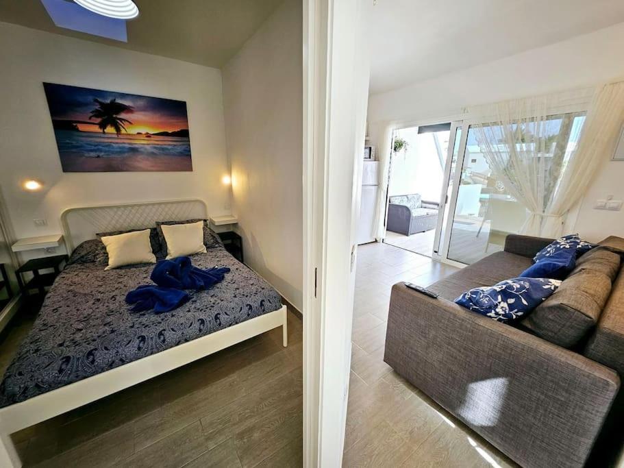 Apartamento Taisa Playa Roca Costa Teguise Exterior photo